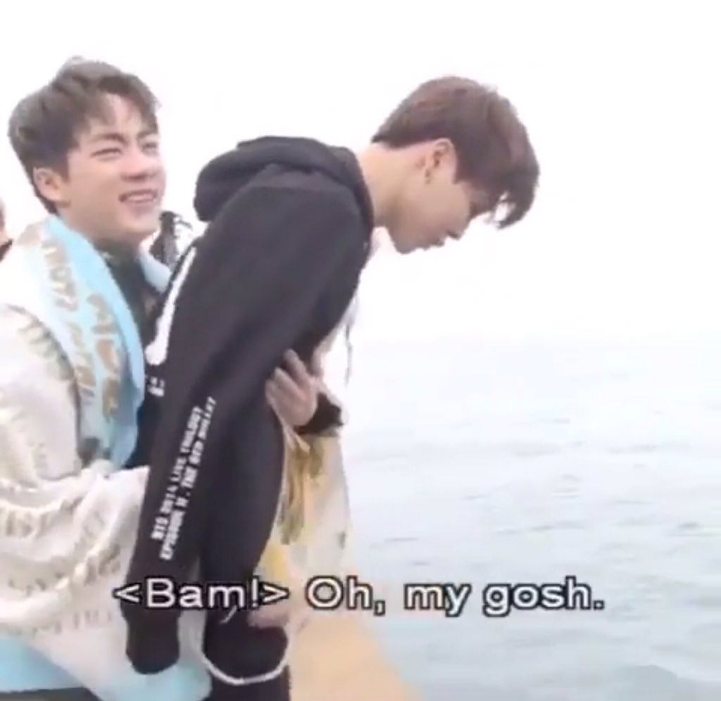 _Jinislife_'s tweet photo. Jin is life 😍😍😍😘🤗🤗😒

#jinislife #kimseokjin #JIN #iHeartAwards #BestBoyBand #BTS @bts_twt @UKBTSARMATION @kled2020 @JlNPIC @jinpics @KimLenaJinn @jinkookisreal @jinkookisreal @jinKissLetsgo @OhSeokJinn @PrinceJin_BTS @yayeveryone @BTS_twt_Jinn @KimSeokjinSpain https://t.co/PKz08qLlWj