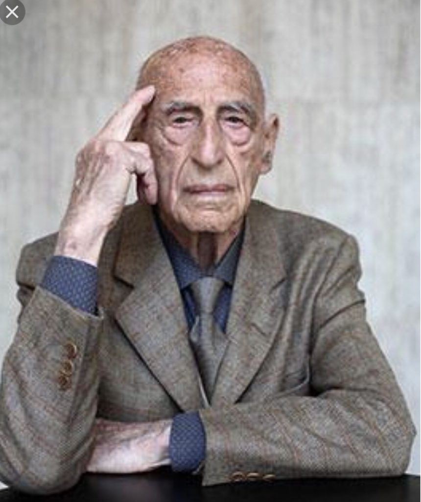 StefanoBoeri's tweet photo. E'mancato Gillo Dorfles.Nel momento in cui cominciavamo ad illuderci della sua immortalità lui,come sempre inafferrabile,è andato altrove.Addio Gillo,con te se ve na va 1secolo di studi,scoperte,giudizi taglienti e improvvisi scarti nel gusto che hanno avvicinato l'Arte alla Vita https://t.co/wEpAjeSX0Q