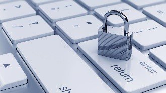 Solipsis_MS's tweet photo. #Datalekken aan orde van de dag. Gaat niet alleen om #hack maar ook versturen van e-mail naar verkeerde personen. #AVG #GDPR https://t.co/v7sJ6Fxewo