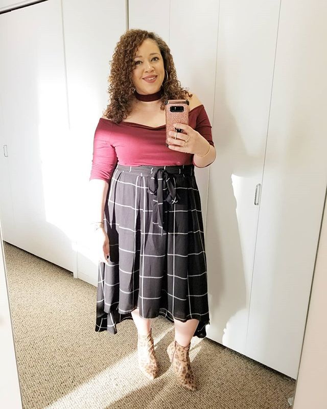 pecosapreciosa's tweet photo. Happy Friday! Since the weather here in #NYC is literally frightful today 😣 I'm sharing my #ootd from Wednesday when it was sunny and in the 50's 🌝 Are you over winter as much as I am? #lapecosapreciosa #TGIF #goawaywinter #comethruspring #ftfselfie … https://t.co/3CbNCiBlZH https://t.co/mMiTZ5vh8s