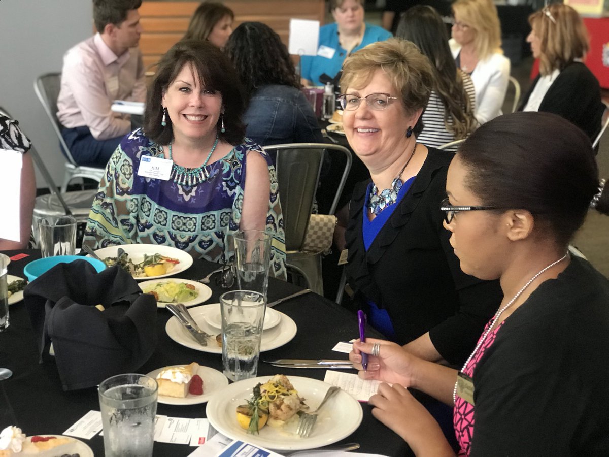 SHRMJax's tweet photo. Thank you to all the HR Professionals, Business Partners, Local Nonprofit Organizations, New Members, and Future Members who attended the March Chapter Meeting! If you missed yesterday’s meeting, visit https://t.co/u8cJCMSlIA to register for May’s meeting! #HRNextLevel #SHRMJax https://t.co/tvgtkjI99r