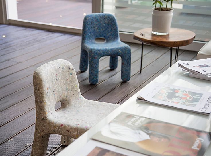 HellooDesigner's tweet photo. https://t.co/W1yccQWBku
Ecobirdy: l’éco-design qui transforme les jouets recyclés en meuble pour enfant https://t.co/hxeNnzLvKc
