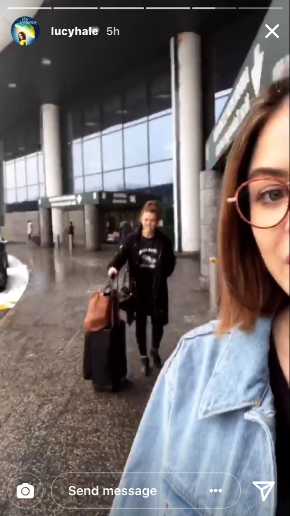 _Marh_'s tweet image. #GoodbyeCon Lucy e Holland mi sentite urlare AHHHHHHH