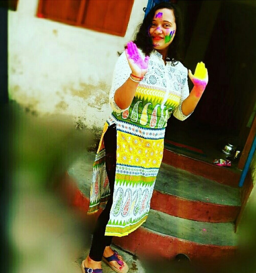 swetapurnea's tweet photo. #Happy_holi https://t.co/xILcI1fKQc