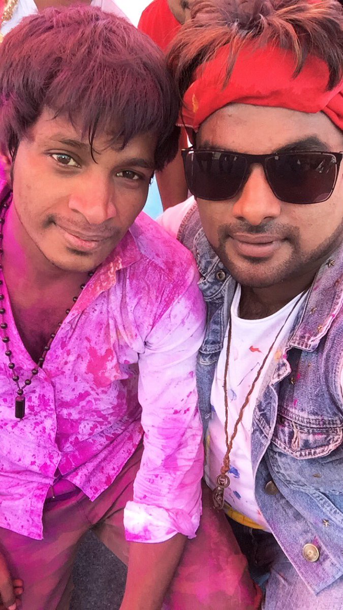 RJChaitu's tweet photo. About today's holi event #hosting #pickari #legendevents @anudeepdev #sameera #yadamaraju 🕺🏻🎤🎉 https://t.co/j7f5LpBycC