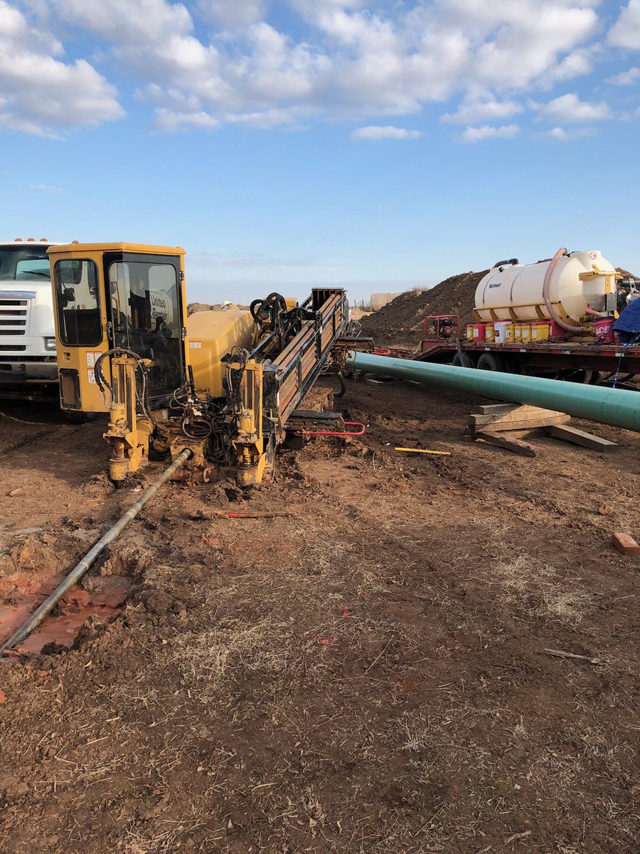 RandRPipeline's tweet photo. 👷🏻Bore Crew 👷🏻working along on this 💥happy Friday 🎉on @TallOakMidstrm project! 🤙🏻#polarisproject #workhardandsafe #directionaldrilling https://t.co/5YA7y1c4ai