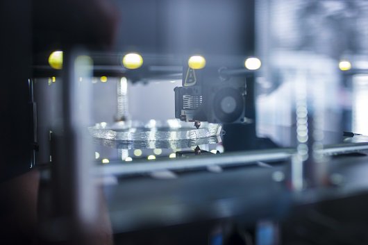 La quarta rivoluzione industriale ha accorciato le distanze tra #automazione e #informatica. Come è percepito questo cambiamento dal mercato? Un’indagine condotta da durante #SPSItalia offre interessanti spunti di riflessione <a href="/spsitalia/">SPS Italia</a> 

tecnelab.it/index.asp?idCa…