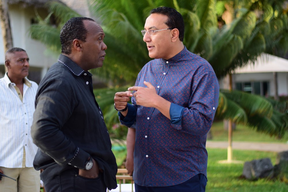 TeamKCSKE's tweet photo. My Oh My!!! @KoinangeJeff We see you😎. Having you as the #MasterOfCeremony for tonight's #MalindiDreamGarden opening gala is such a plus! #DiamondsResorts #THEVIEWLugano #DiamondsMequfi  #WorldTravelAwards #diamonds_thudu  #diamonds_athu #DiamondsLaGemma #MagicalKenya https://t.co/v2whppt318