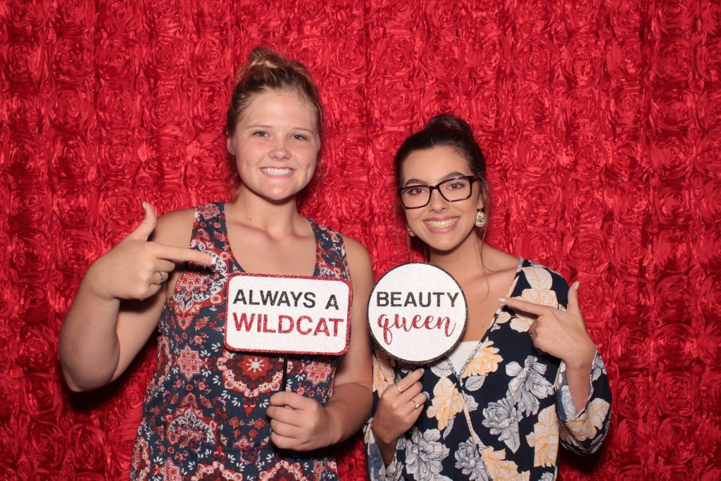Madisonshae0's tweet photo. HAPPY BIRTHDAY DEL!! Love You so much!! Hope it’s a blessed one!!💞 https://t.co/5dwLQOJQyJ