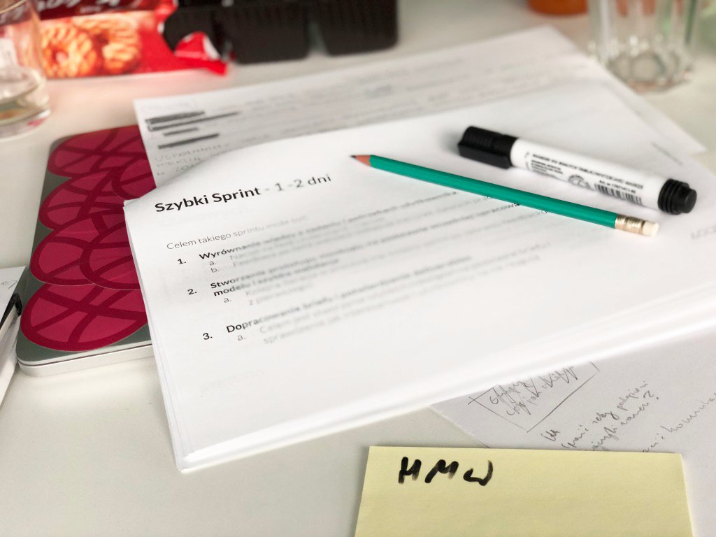 elpassion's tweet image. ⚡️Some extra power has come! Looking back at the passing week, we had some great learning opportunities! The one we’d like to share is the training with Bartosz Balewski, a #GoogleDesign certified #SprintMaster. #designsprintmasters #googledesignsprint #designteam