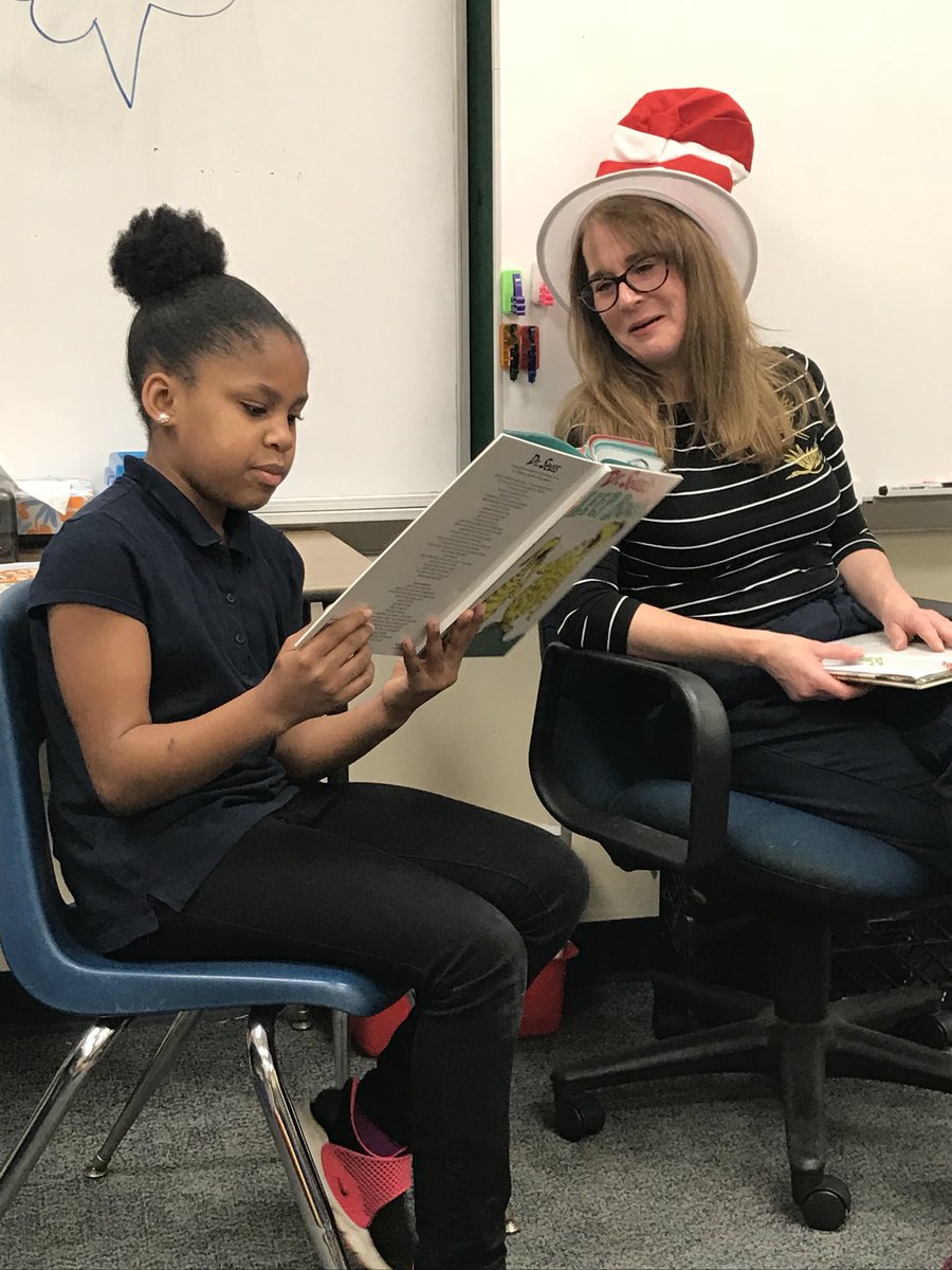 KnoxVisiko's tweet photo. Students taking their turn as guest readers. @skgray1 @napolitania21 @Asbury_ParkSD @fashionferber @Gerbs10 https://t.co/tUsqY5s0ko