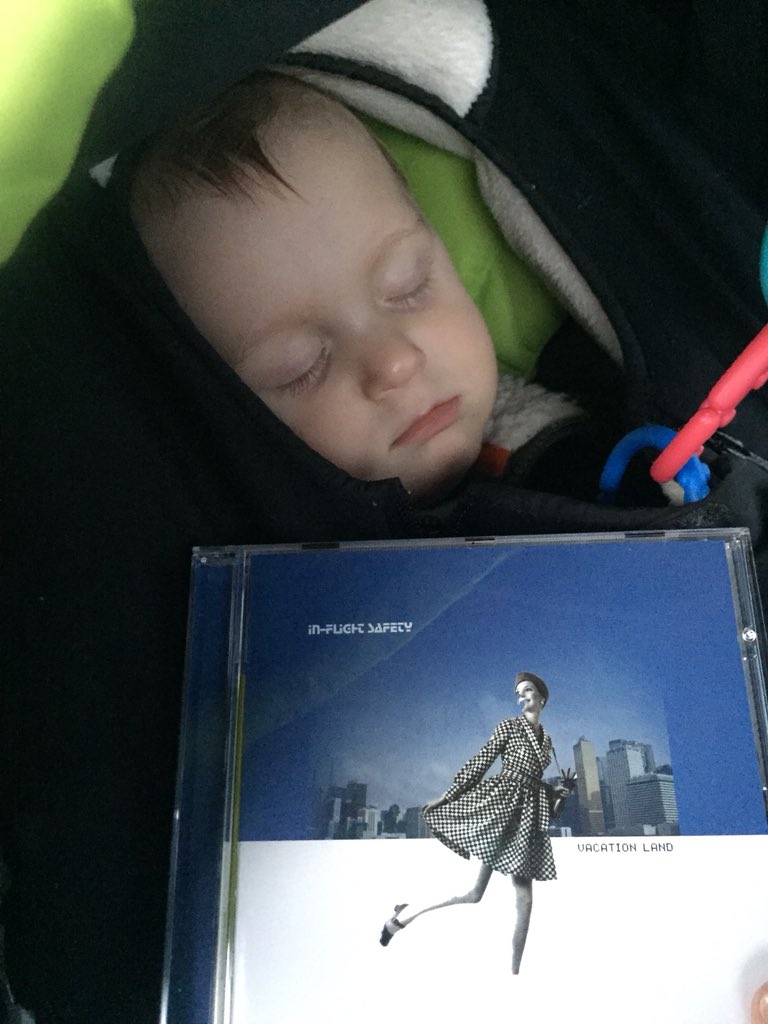 brimac0's tweet photo. @InFlight_Safety Sometimes my son refuses to sleep. Until he hears Lucky Boy💙🙌😴 https://t.co/6Ja5TjBwSY