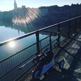 On profite du beau temps pour se balader en #Orthoscoot bien évidemment ! 🚀🌞