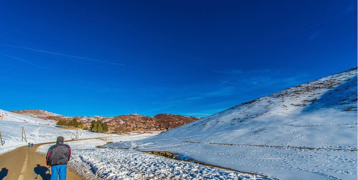 AsherPhil's tweet image. Arrived High Atlas Mountains Morocco, Lots of snow and more on the way, temperature now just below freezing, with some wind chill, going to be an interesting week next week when the group arrive...