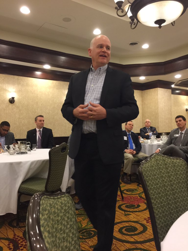 atopouzian's tweet photo. Great presentation from @ron_fournier @crainsdetroit "I think the millenials will save us" #bootstraps #concensusbuilders #demandchoice #PresidentsBreakfast @TroyChamberMI https://t.co/mEabEvYl0e