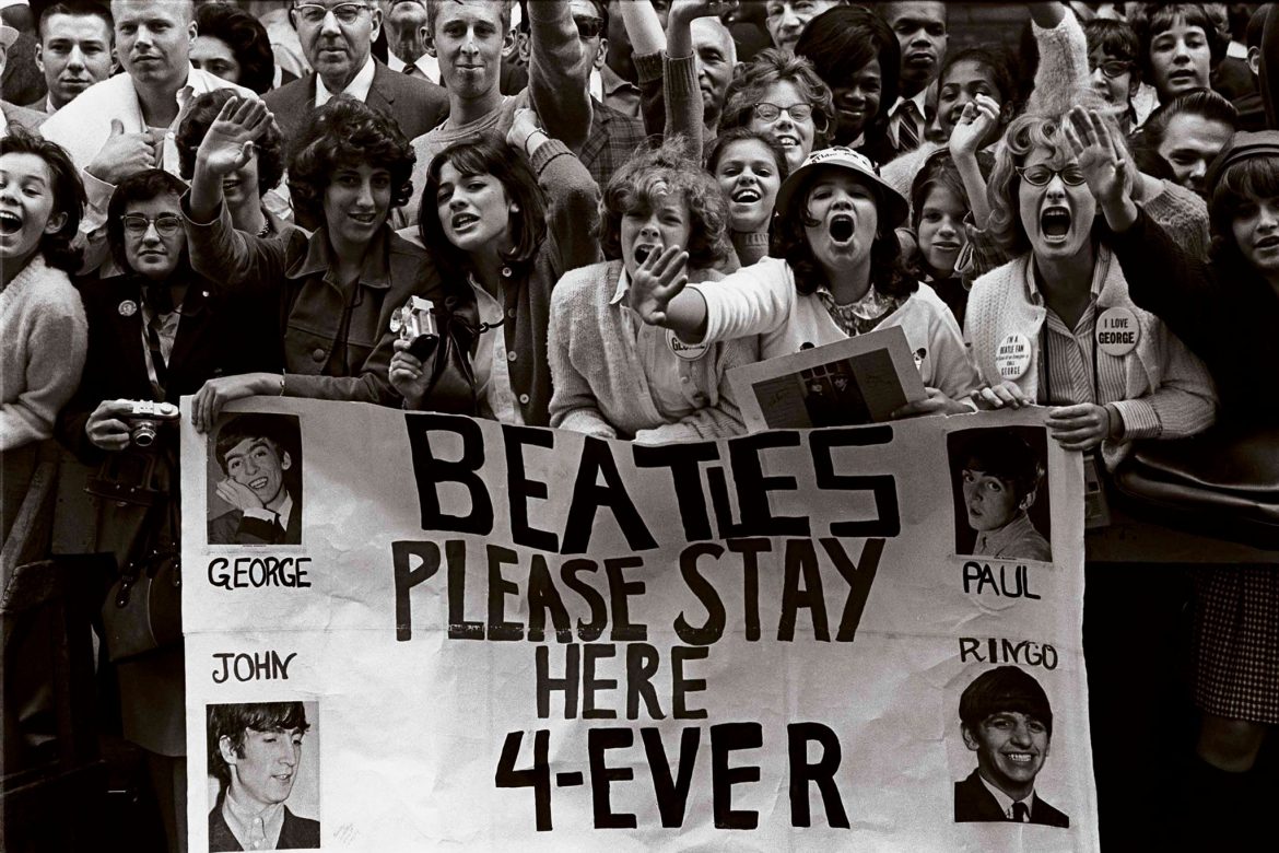 Ryzoma's tweet photo. Let me tell you how it will be
There's one for you, nineteen for me
'Cause I'm the taxman, yeah, I'm the taxman

#Revolver (1966)
https://t.co/m26H7M72wr

#SapereCondiviso #Music #Art #TheBeatles #Vintage https://t.co/8BW7vFr5mB