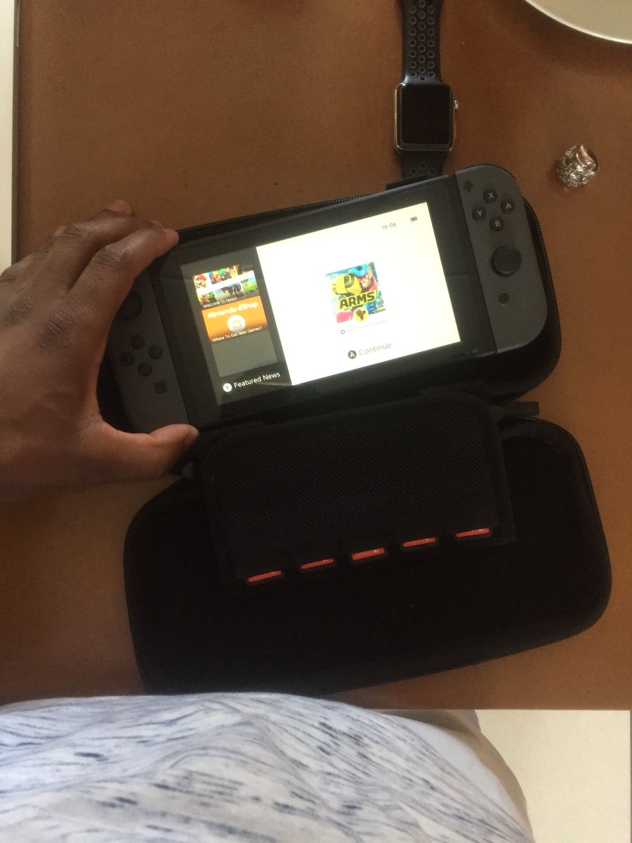 Sandile_GQ's tweet photo. Who has a Nintendo Switch and would like to play with me #GoWithSwitch @NintendoDE https://t.co/odjkAG3qq4