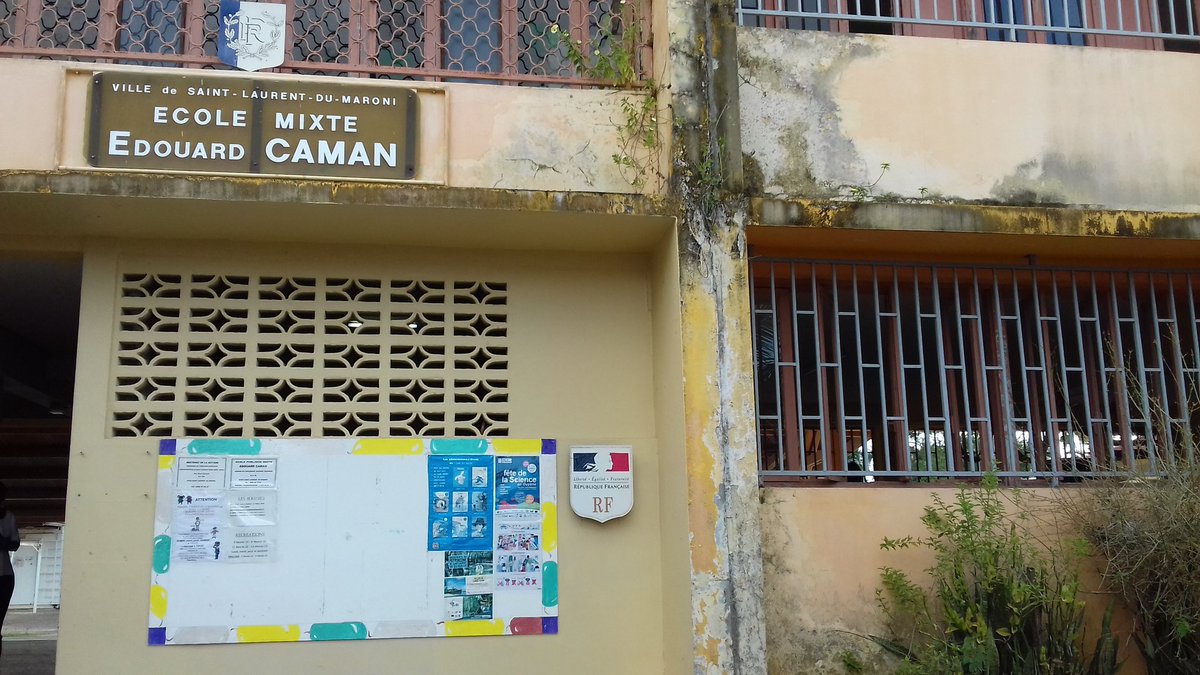 canope_973's tweet image. 📹 Suivi du projet #webdocumentaire à l&apos;école Caman à Saint-Laurent-du-Maroni 👍 #EDD #ODD #Guyane #Maroni #architecture