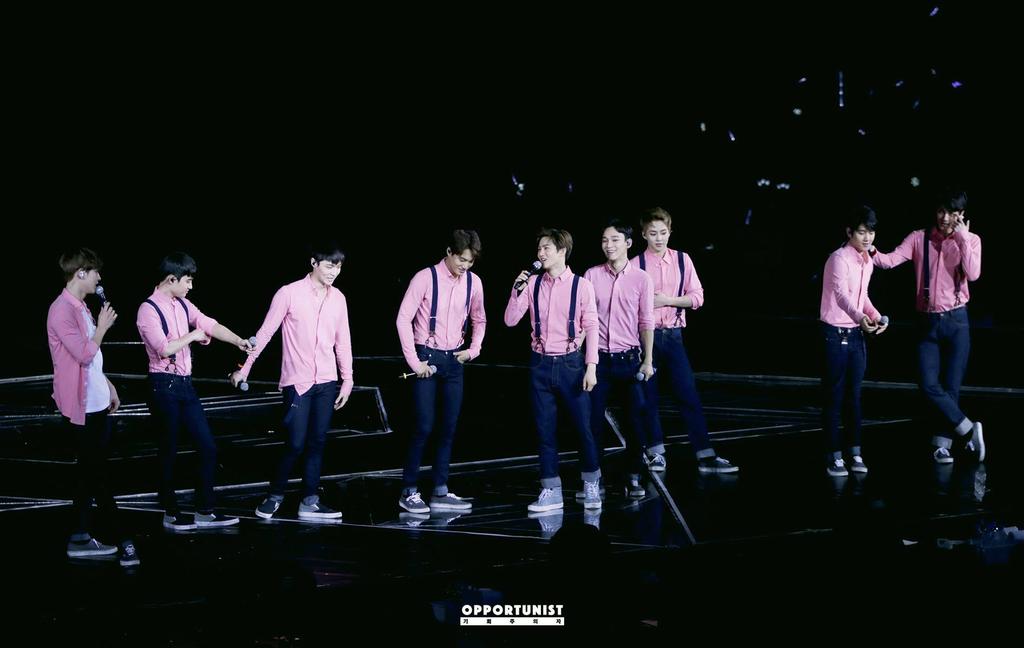 fridayhyun's tweet photo. @Groovechaja @weareoneEXO ⏳ 1 RT = 1 VOTE ⌛

#iHeartAwards #BestFanArmy #EXOL @weareoneEXO NATION'S PICK https://t.co/Zw8D6ixwbQ