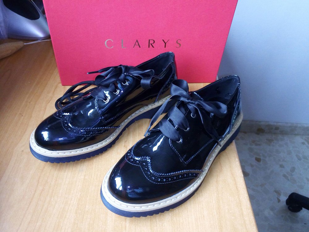 enterat's tweet photo. ¡¡PILAR ya tiene en casa los zapatos de CLARYS que ha ganado este lunes!!
#premiosENT https://t.co/qgooIIJ430