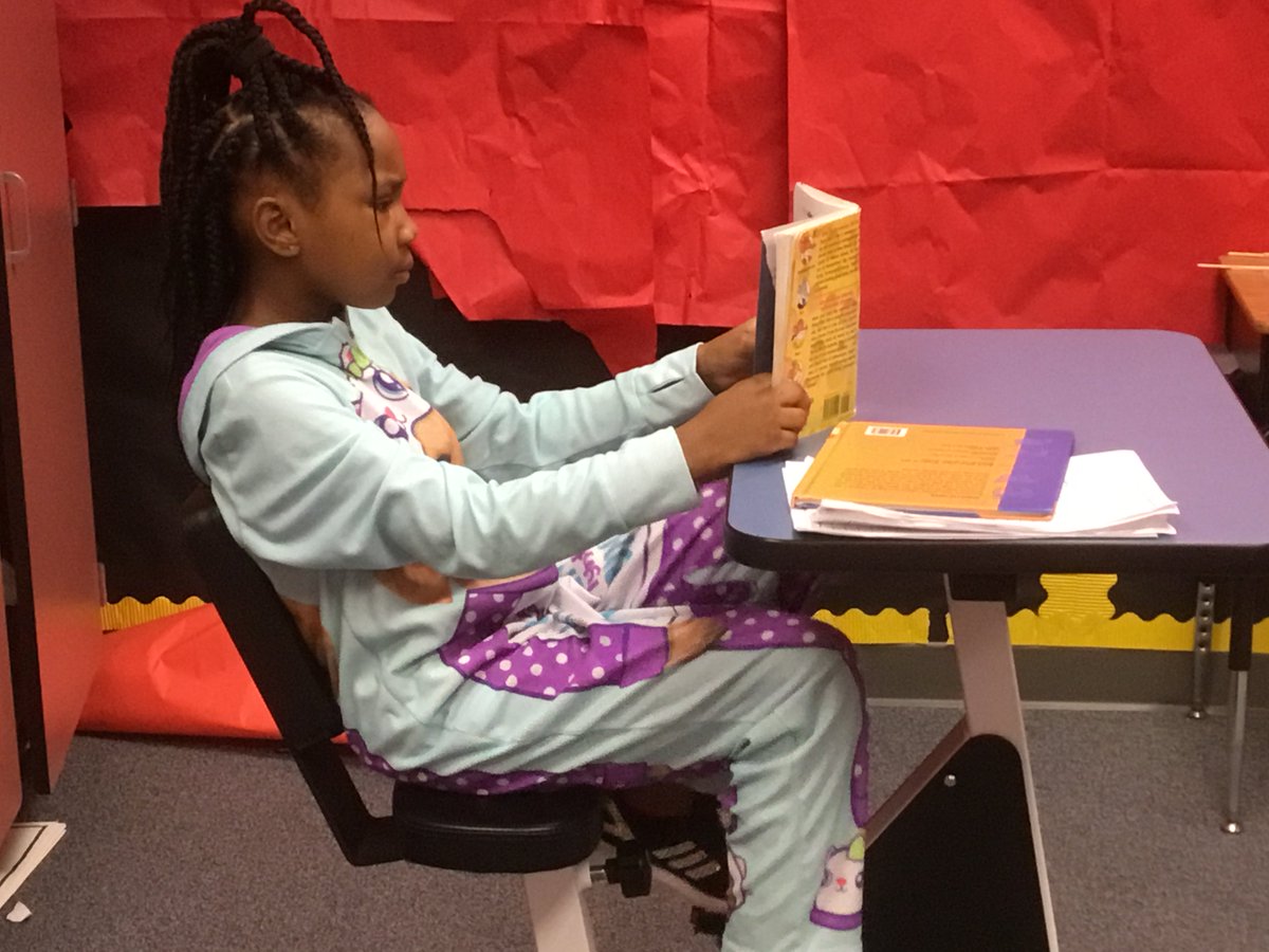 boonelementary's tweet photo. D.E.A.R. Time has officially started! #pjsandbooks #readersRleaders #readingisFUNdamental https://t.co/CTPRVt2Tvi