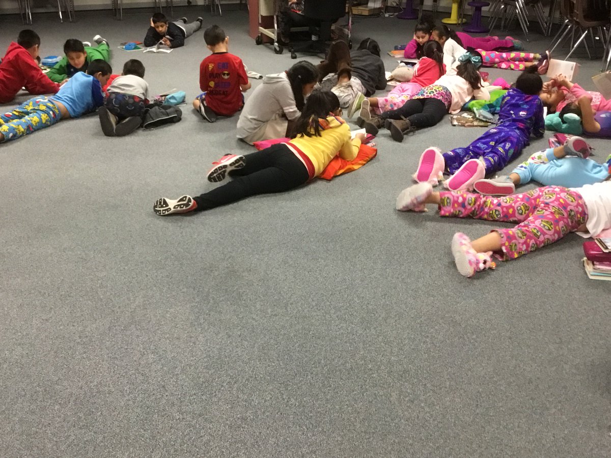 boonelementary's tweet photo. D.E.A.R. Time has officially started! #pjsandbooks #readersRleaders #readingisFUNdamental https://t.co/CTPRVt2Tvi