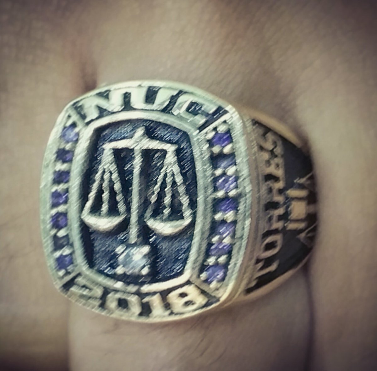J_Torres35's tweet photo. Regalo Adelantado!
 ¡Gracias a Mis Padres!  #JC  #JusticiaCriminal #BACJ  #Torres   
😍 #2018 #NUC https://t.co/YCyG0UXyRl