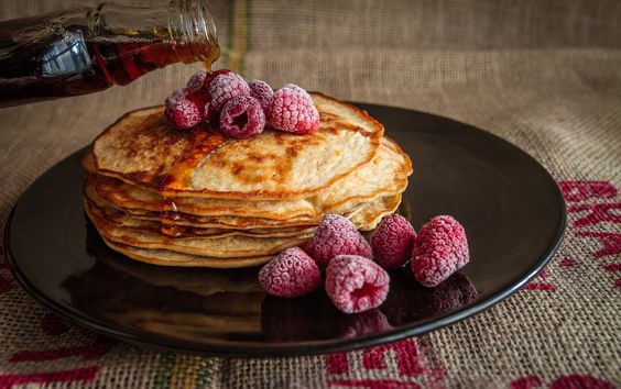 effortlesschefs's tweet photo. Pancakes for dinner or breakfast? Either way, yes please! #featuredfriday #freshfoodfast https://t.co/uO9u7Crmk3