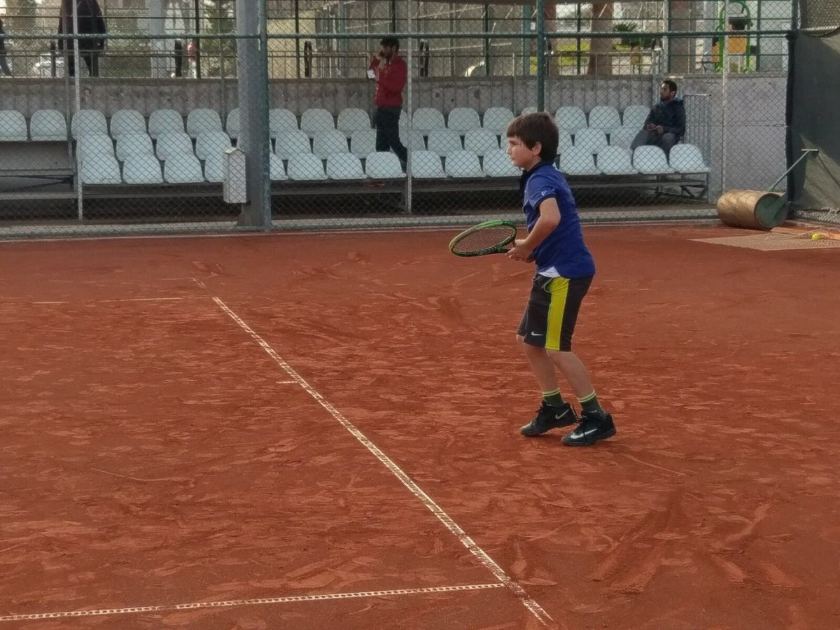 GSB_Mersin's tweet photo. 2-4 Mart 2018 tarihleri arasında 78 sporcunun katılımıyla Mersin Tenis Kompleksinde düzenlenen “12 Yaş Hafta sonu Tenis Turnuvası” başladı @OA_Bak @farukozcelikgsb @mehbaykan @sagunes40 https://t.co/eJKCRjph2S