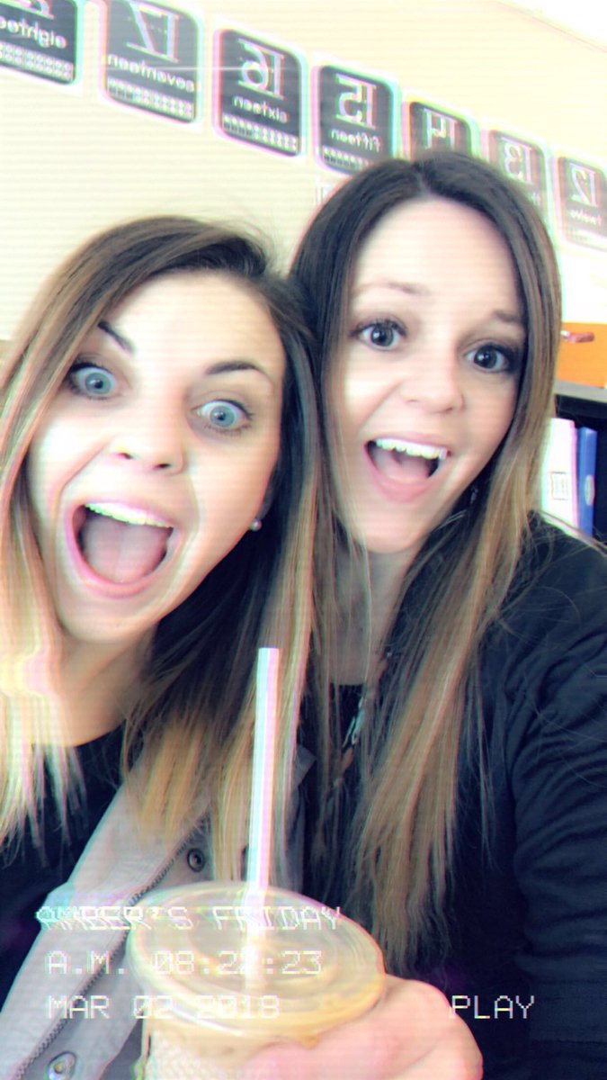 AmberHorrell's tweet photo. These ladies helped me out so much yesterday when I was out sick, so thankful for them!!! They are amazing &amp; were very deserving of these caramel macchiatos!!! ❤️☕️#thefranklindifference #FranklinTwitterChallenge #FabulousFriday https://t.co/LUprB9f2mE