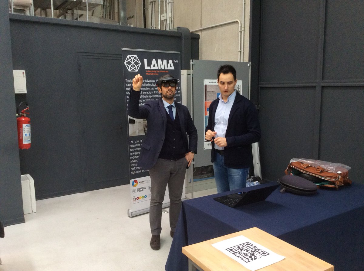 LamaFVG's tweet photo. #HoloLens @AviresLab @LamaFVG https://t.co/sbBjKfeLDl