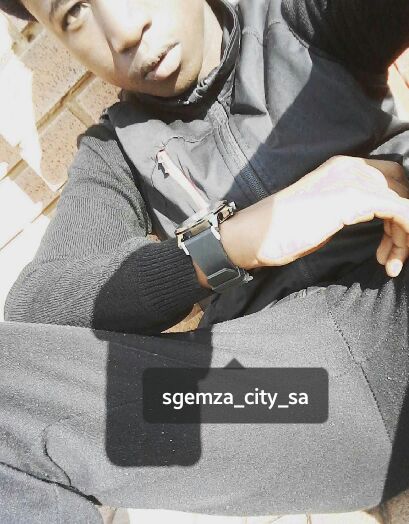 SgemzaC's tweet photo. iLife ifana namaDice,Sonke s'funa iPop Mara ngeke uPope ungakrepanga.......We all wanna succeed but won't succeed without going through the hardship &amp; tough times https://t.co/noBkCdayah