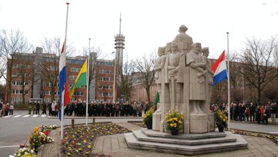 Scouting Haagse Hout ondersteunt herdenking bombardement op Bezuidenhout op 4 maart scoutinghaagsehout.nl/herdenking-bom…