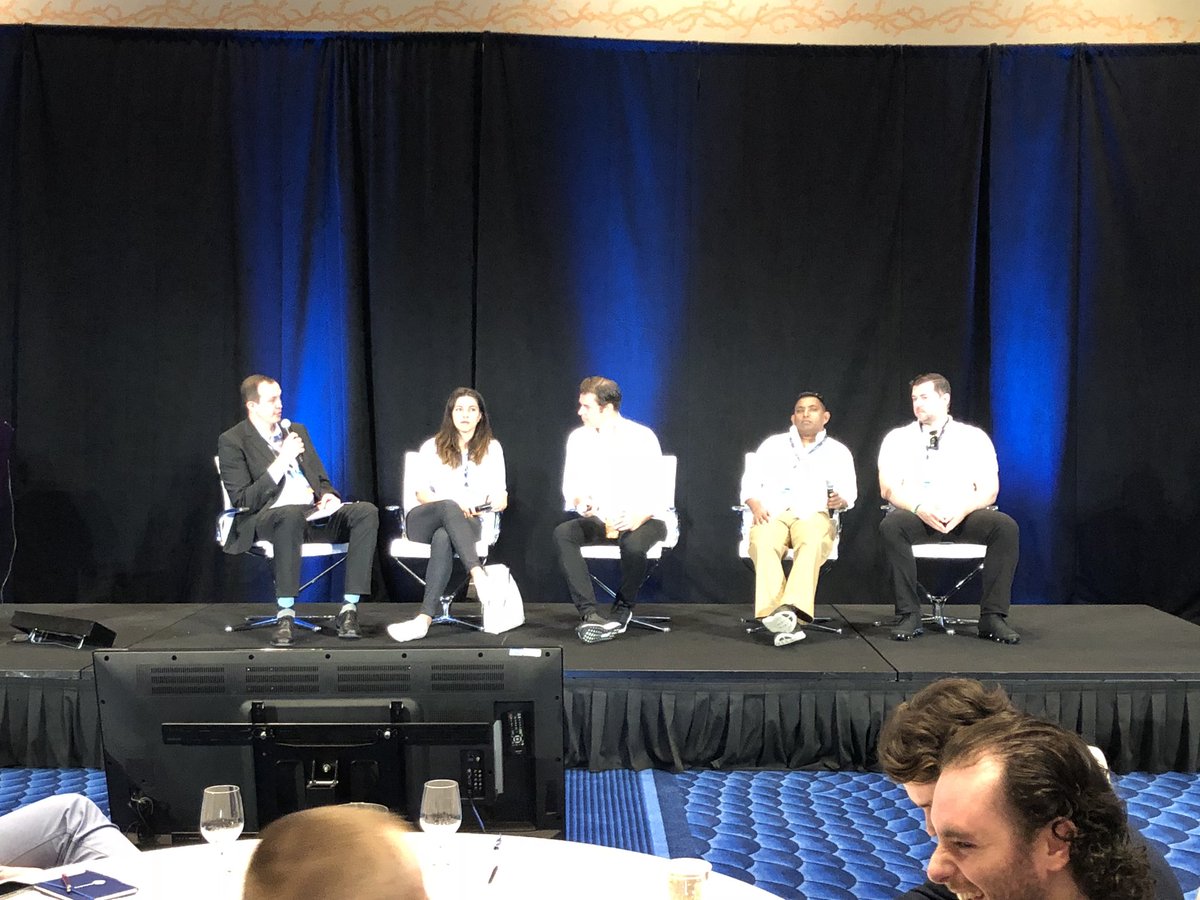 PardeepLuddu's tweet photo. $BLOK $BKPPF CEO, Sothi Thillairajah, taking part in a panel discussion on βTokenization and Blockchain in Enterprisesβ #Polycon2018 https://t.co/HI33EKdwfj