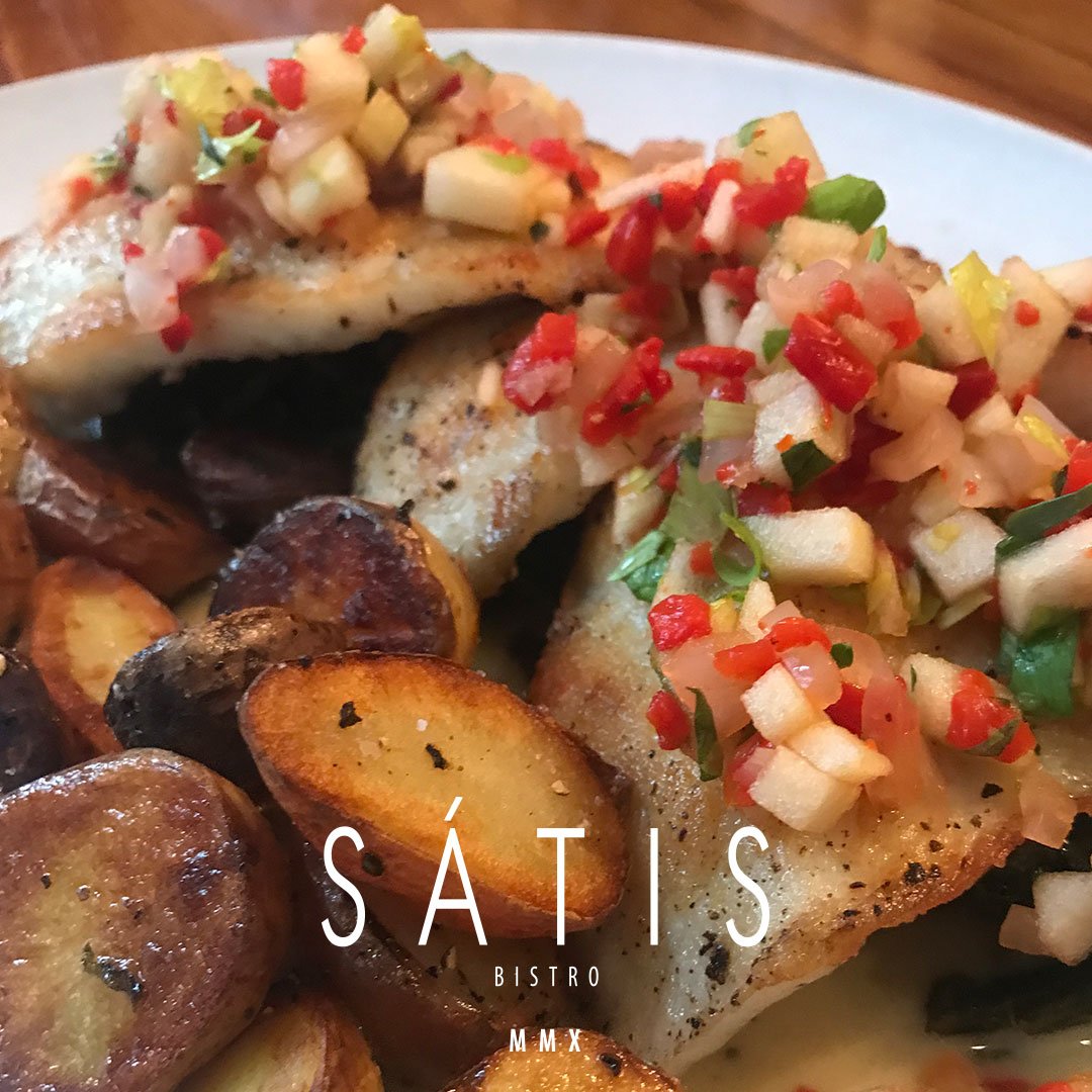#weekendspecial #fishfriday
Roasted Filet of Spanish Turbot with Braised Collard Greens, Apple Celery Purée, Smoked Peewee Potatoes, Red Onion &amp; Apple Relish

#satisbistro #satisbistrojc #jerseycity #nj