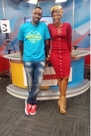 #Ririmbuka na <a href="/WanjikuJames254/">Wanjiku James</a>  na @ThatDeejay_W Urawakilisha mtaa uriku na niruriku urenda rukorwo on the playlist  
Sms 21182 kamemetv.co.ke