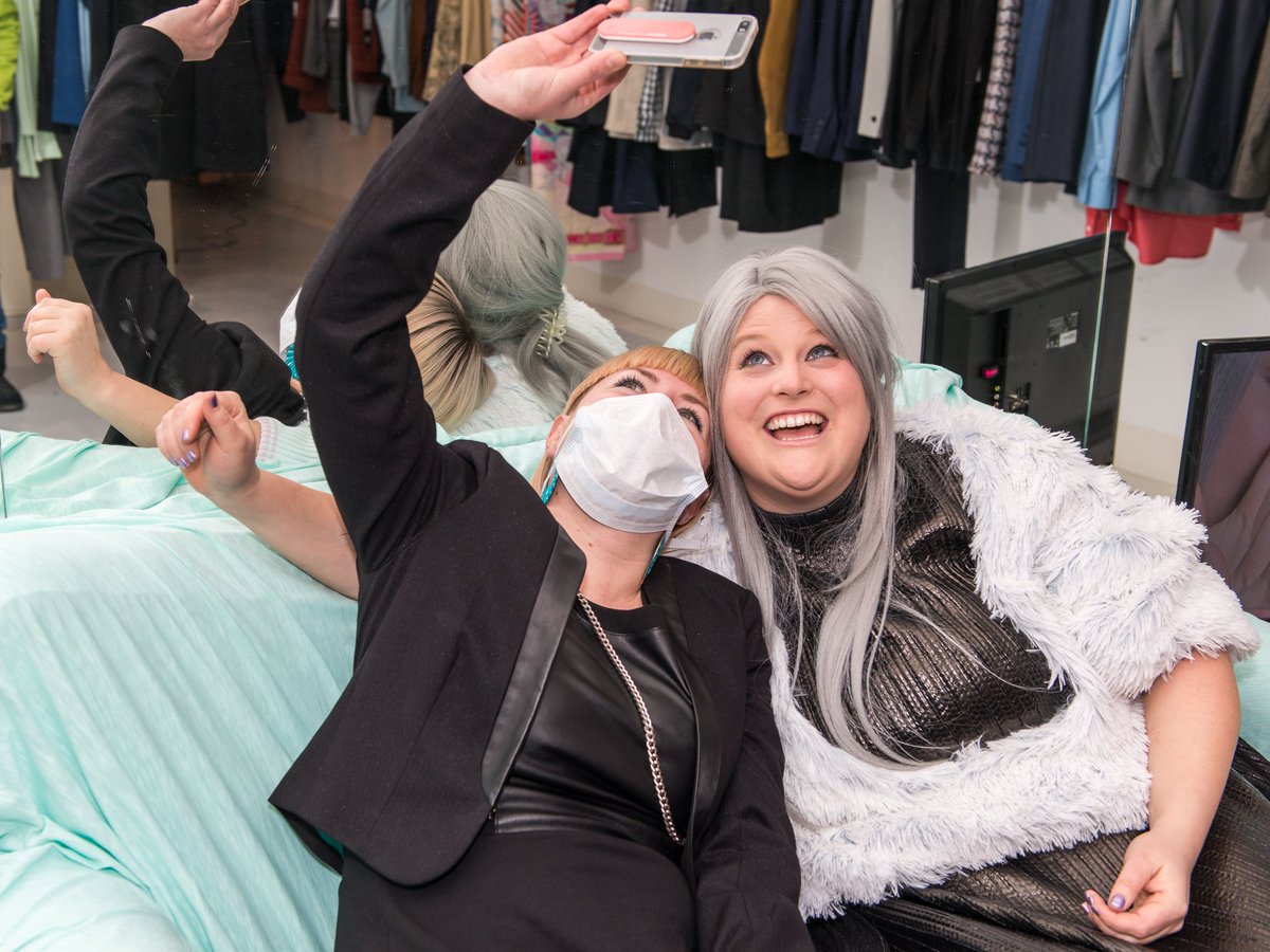 helpro's tweet image. INFLUENCA has arrived on this planet last night!
Check out @barbisruder !
#likemetoo #influenca #donaufestival