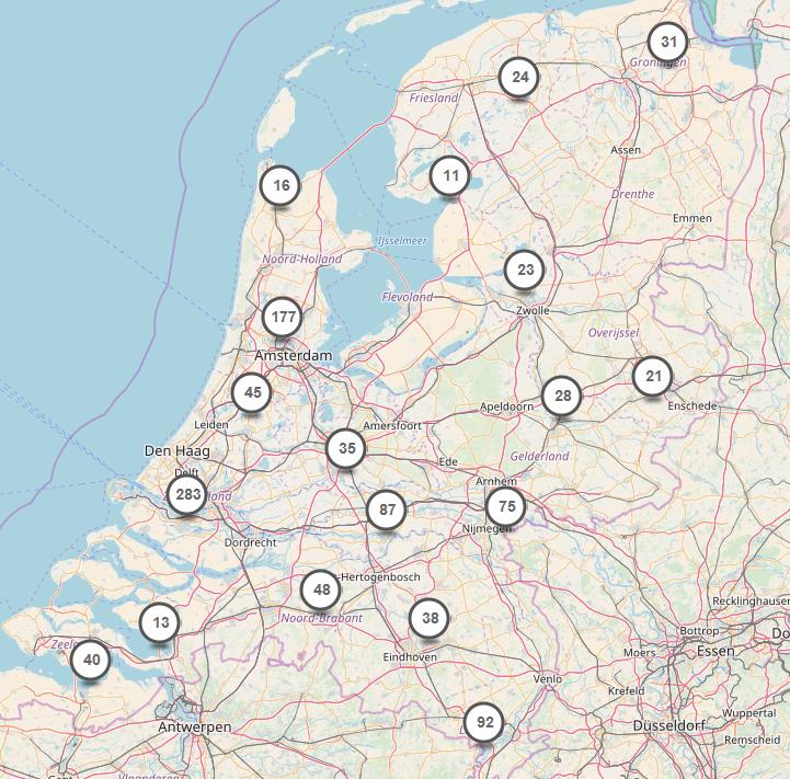 Rijkswaterstaat's tweet photo. Vanaf 1 maart 2018 zijn onze #ligplaatsen voor #binnenvaartschippers toegevoegd aan een interactieve kaart. Zo is er nog meer zicht op de realtime #beschikbaarheid van ligplaatsen. https://t.co/biWckz0rng https://t.co/ToZCHbiUf5