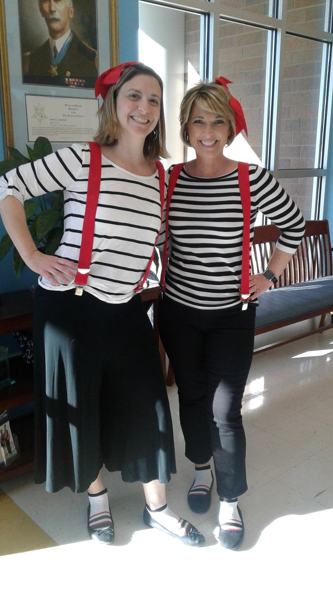 brandy_metzger's tweet photo. Book character parade at Anderson https://t.co/mvGkvKqFSd