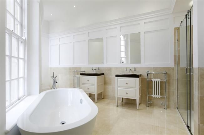 Hamptons Putney tweet media