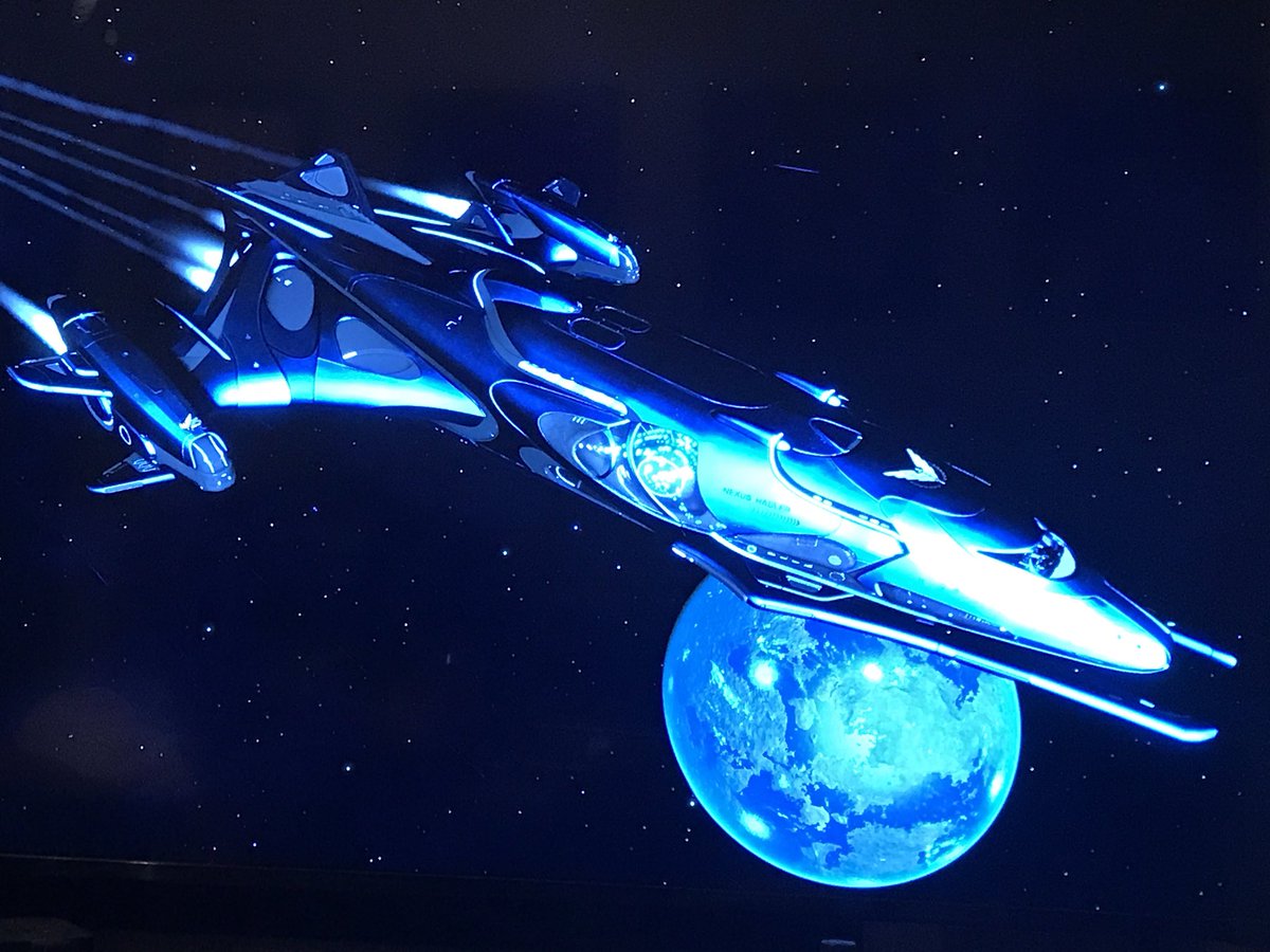 Elite Dangerous Cutter Or Corvette Sleek And Shiny Or Bright And Brash The Imperial Cutter Galvanised And Federal Corvette Icarus Paint Packs Are Now Available On The Frontier Store T Co Dy9iptxjol