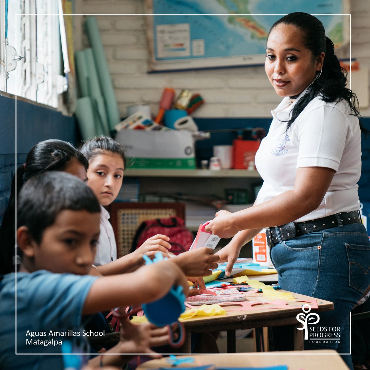 Using arts and #crafts in the #classroom can be an excellent way to facilitate language learning with young learners. #students #Nicaragua #learnandfun #FridayFeeling