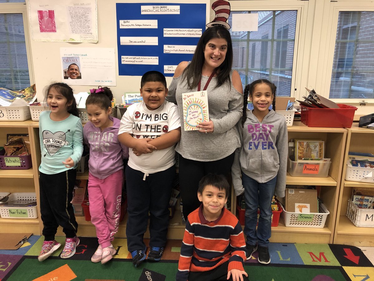 MrsCapilli's tweet photo. Thank you Mrs.Rodriguez for coming to read to us!! #readacrossamerica #drseuss @DrJGriecoSchool https://t.co/ahJlAhkw2a