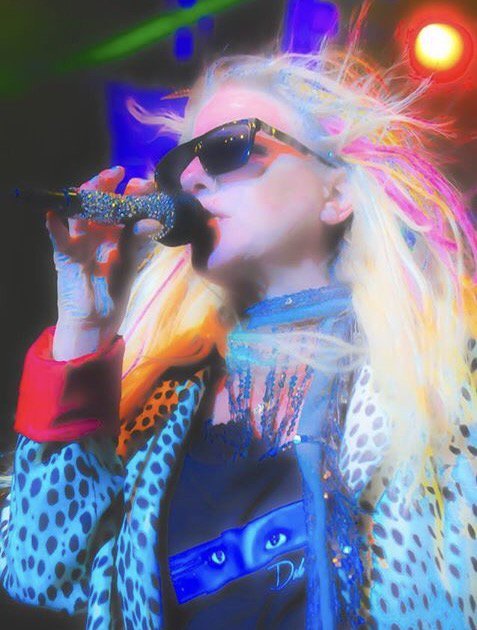 Happy Birthday to our Friend and Lost 80 s Live artist Dale Bozzio from Missing Persons 

we Love you   