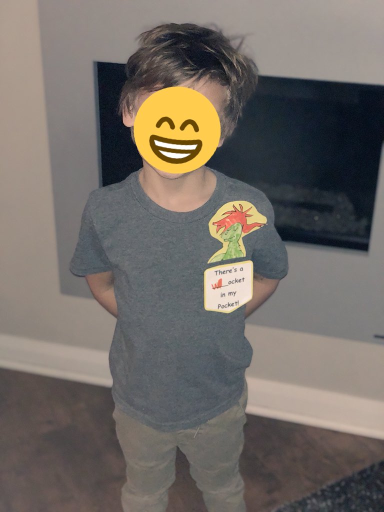 alex_fraz's tweet photo. Read Across America #IAmMapleton
#momlife #ReadAcrossAmericaDay #teachermom #fridayfun https://t.co/hkqwh4QA0p