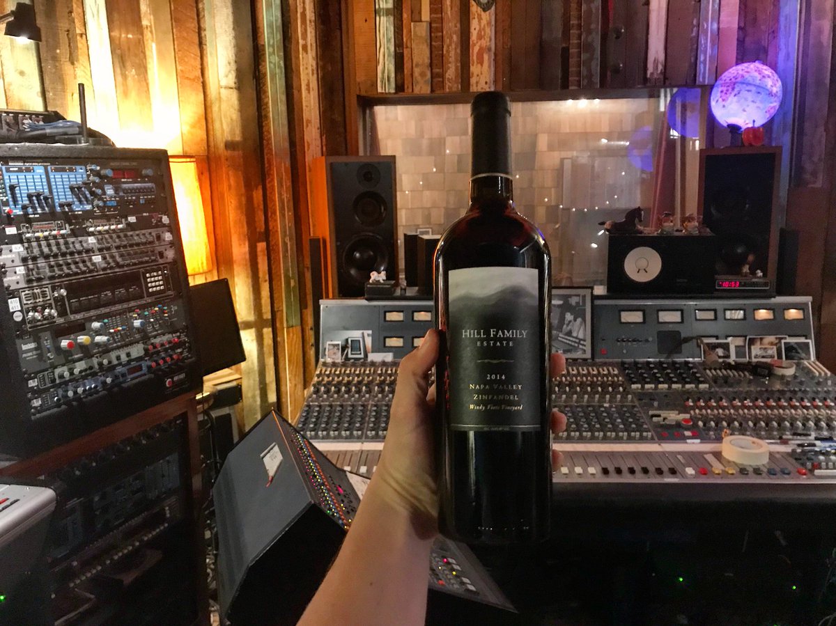 HFEWine's tweet photo. Rocking the weekend with some 2014 Windy Flats Zinfandel. #recordingstudio #tinytelephone #wineandwork #winenot #napavalleyartist #hillfamilyestate #hfewine #musicandwine #winelover #redwine #wineoclock #napamusician #analogue #sanfranciscostudio https://t.co/wjvS3CkJQ6
