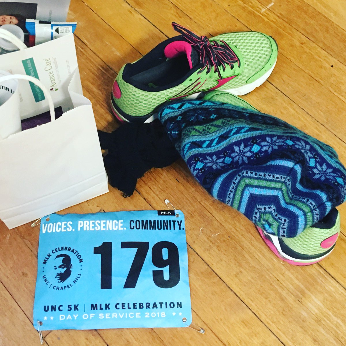 IsabelTrumbull's tweet photo. @unccampusrec @UNCHealthyHeels @CDSatUNC @unc_hr @UNC @UNC_Aquatics @CarolinaUnion @CUAB @unc_2020 @UNC_SLL @Sustainable_UNC 5ks are for fun #uncrecsduke #tarheelsstayactive https://t.co/QLu440SuF9