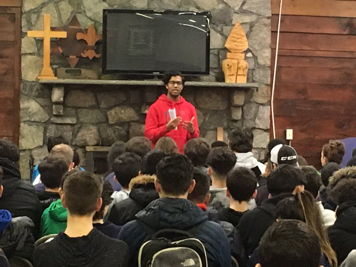 MrRaimondoXHS's tweet photo. What a strong group of senior retreat group leaders @XaverianHS! Real examples of faith, integrity, and character! #ClippersTogether https://t.co/jDvsimyWCS