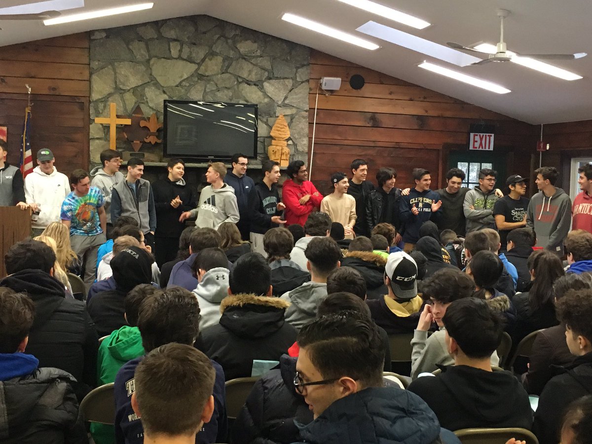MrRaimondoXHS's tweet photo. What a strong group of senior retreat group leaders @XaverianHS! Real examples of faith, integrity, and character! #ClippersTogether https://t.co/jDvsimyWCS