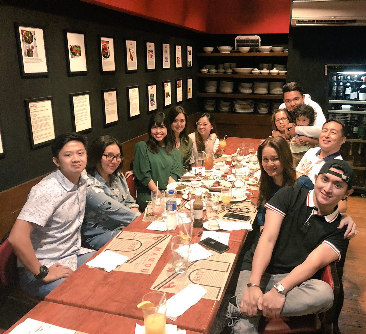 mainedcm's tweet photo. Birthday dinner for @nicoletteannmc and me! https://t.co/NdDgdC5qkp